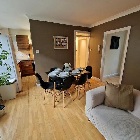3 Bedrooms Flat Near Russell Square ลอนดอน ภายนอก รูปภาพ