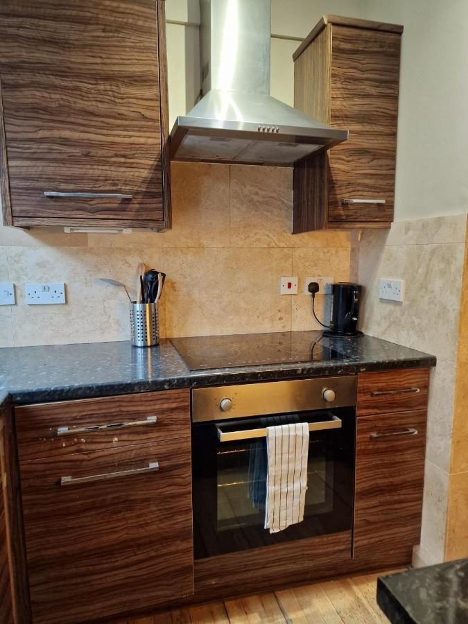 3 Bedrooms Flat Near Russell Square ลอนดอน ภายนอก รูปภาพ