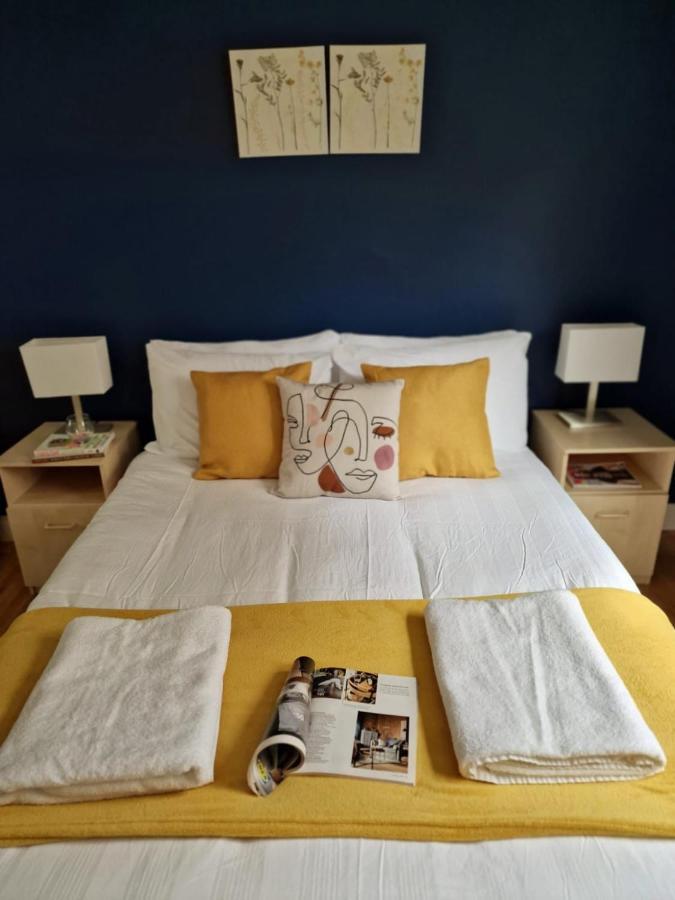 3 Bedrooms Flat Near Russell Square ลอนดอน ภายนอก รูปภาพ