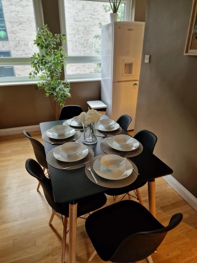 3 Bedrooms Flat Near Russell Square ลอนดอน ภายนอก รูปภาพ